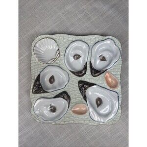 Vintage‎ Twos Company Dainty Faint Sage Green Antique Hand Painted Oyster Plate